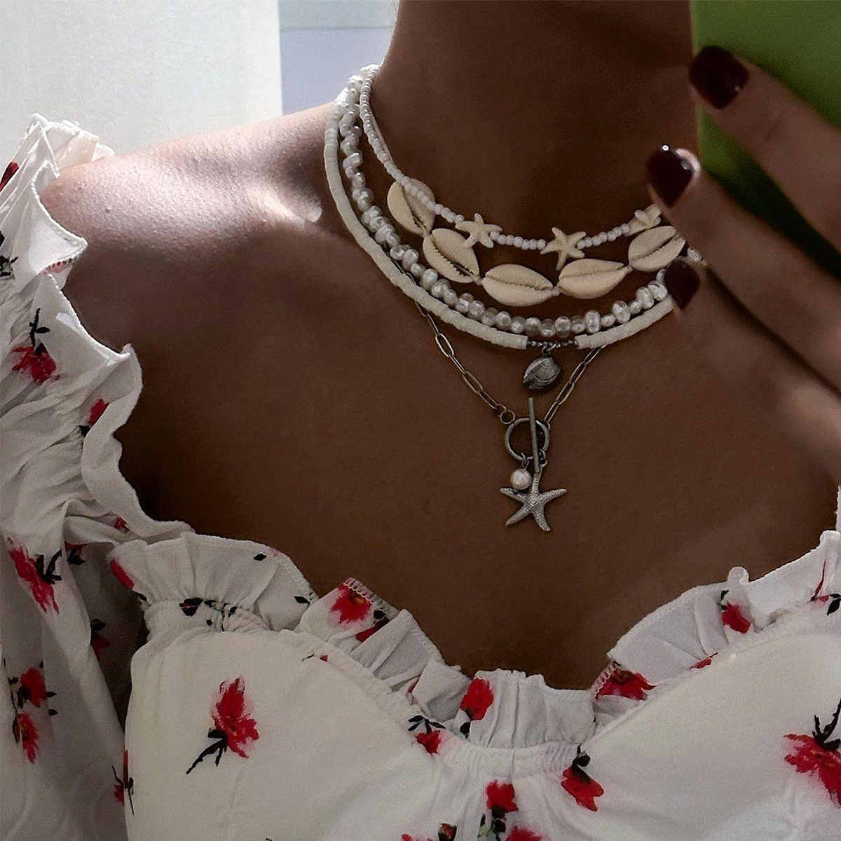 Ocean Inspired Shell And Pearl Layered Necklace For Women_voghion.com