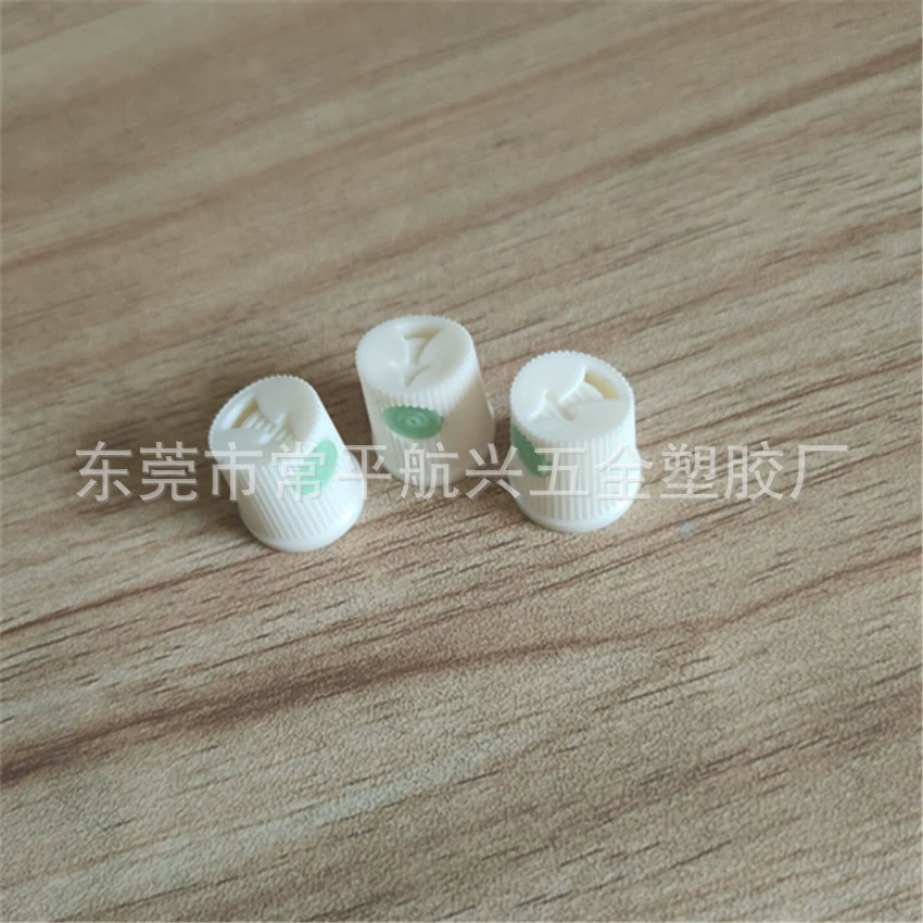 Самоокрашивающаяся насадка с пластиковой крышкой, аэрозольная ручная распылительная краска, антикоррозийная насадка для агента, распылительная насадка, нажимной рот