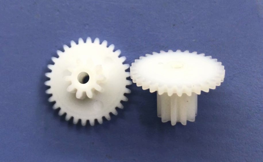 工厂直供 批发定制  塑胶玩具齿轮 海脆料消音齿轮