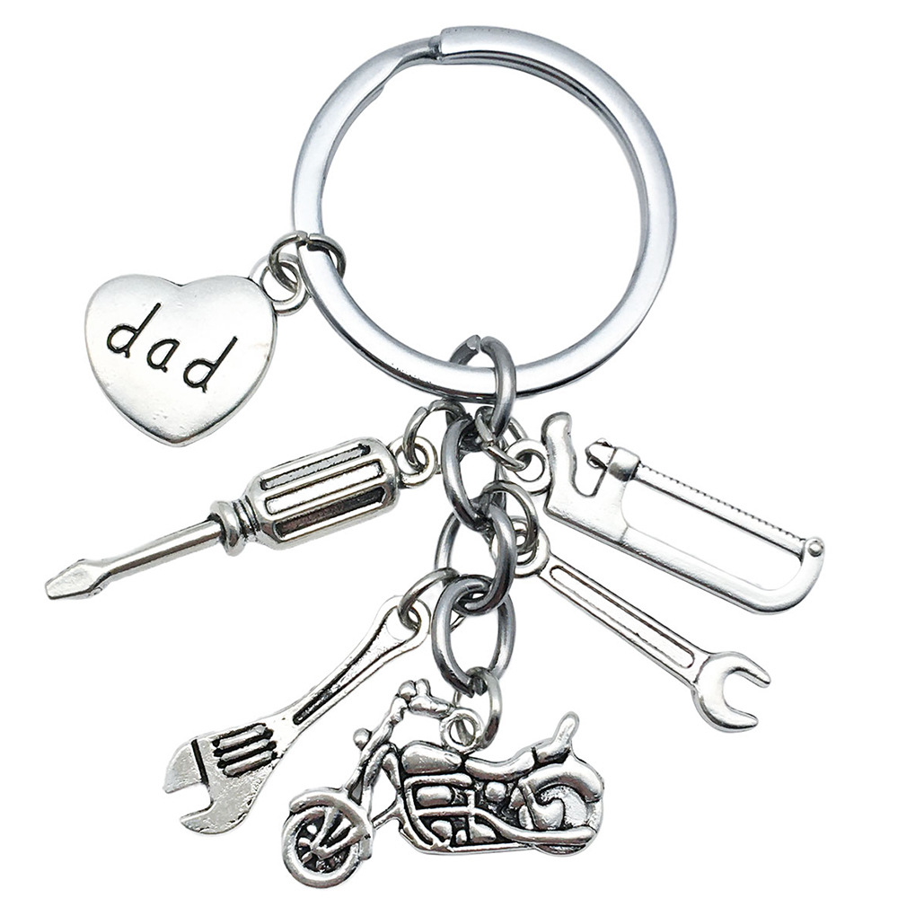 국경 간 대외 무역 보석 고대 실버 사랑 도구 드라이버는 렌치 오토바이 키 체인 보석 펜던트를 보았다