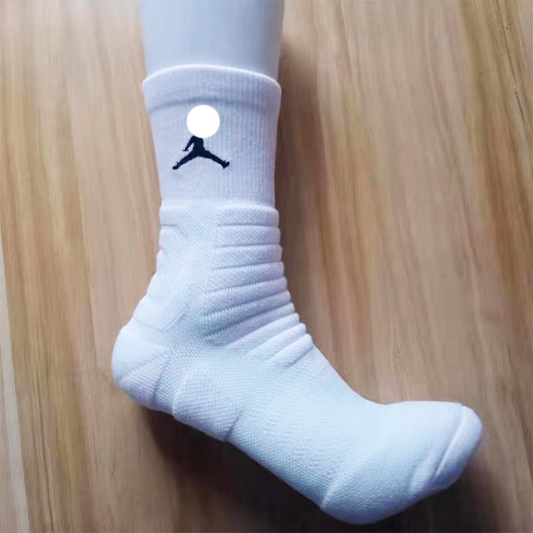 Jordan Basketball Elite Socks AJ Embroidered Flying Man Medium High Towel Bottom Sports Socks for Men and Women Outdoor Running Socks