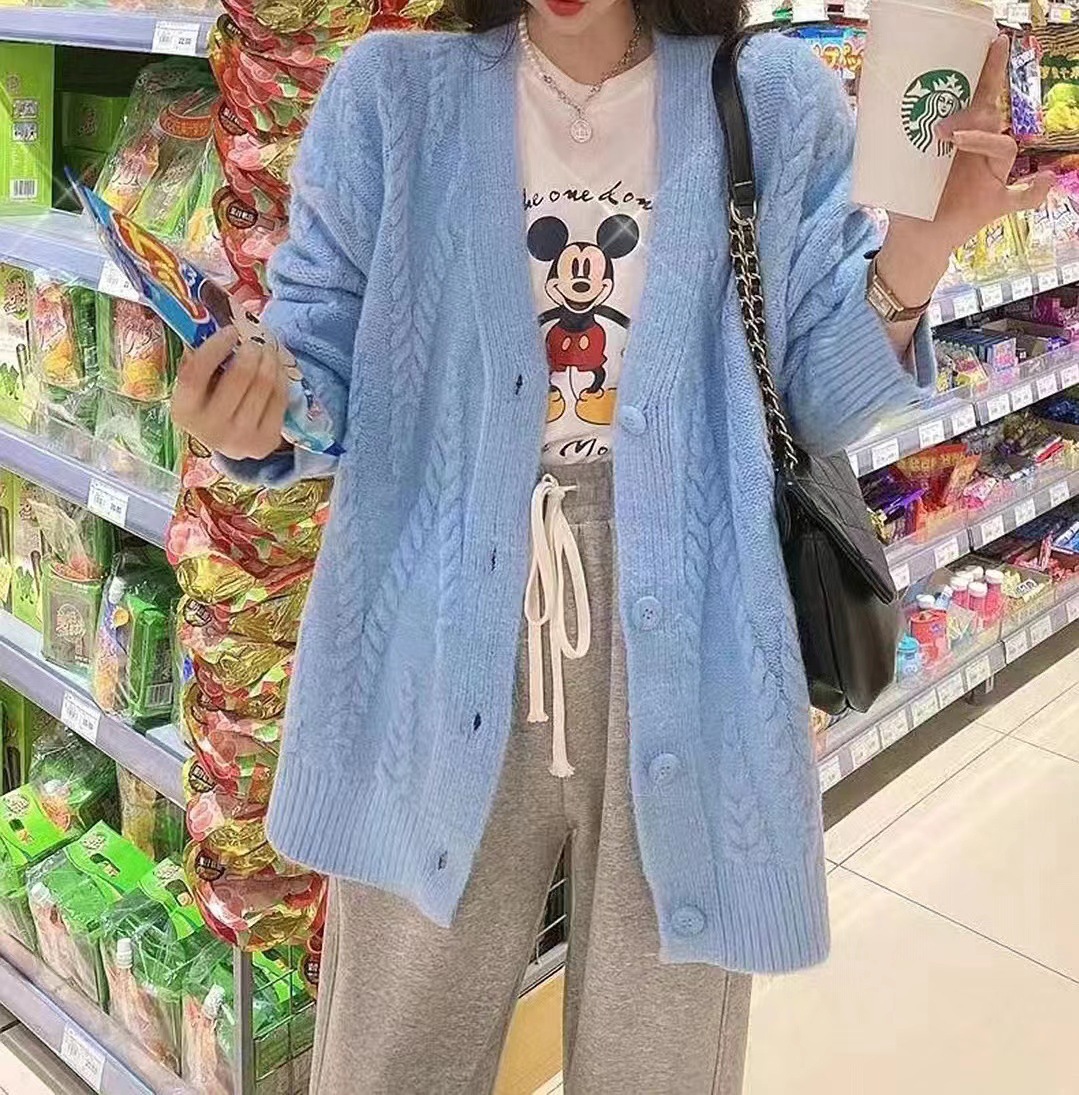 2024 primavera y otoño nuevo suéter perezoso abrigo con cuello en V diseño de moda cardigan de punto medio-longitud superior del hombro para las mujeres image 8
