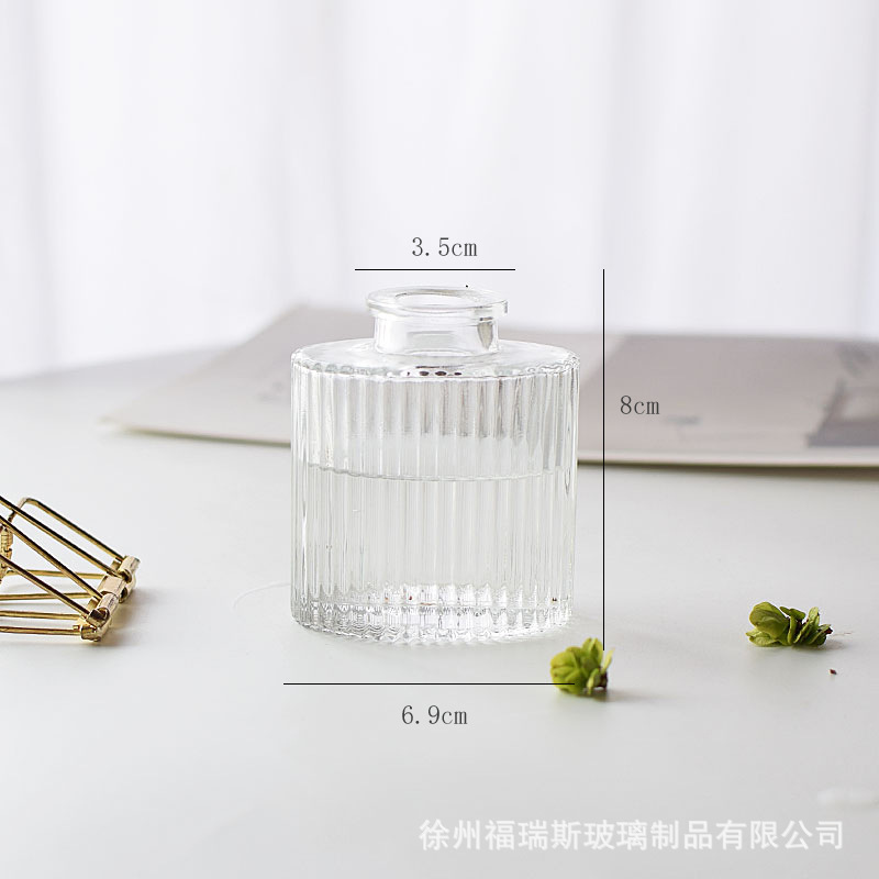 평평한 수직 스트립