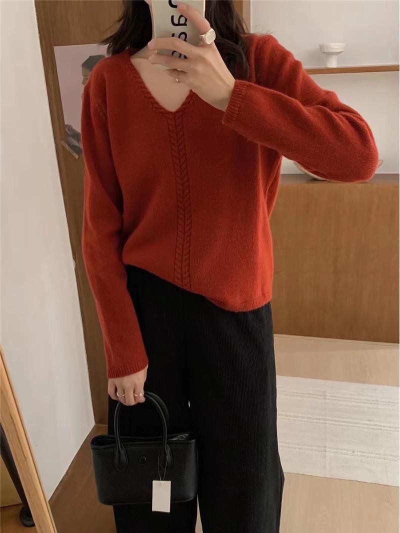 Lazy Wind Soft Waxy Twist Pullover for Women's Autumn and Winter New Design Loose Knitted Sweater for Women 14 undefined