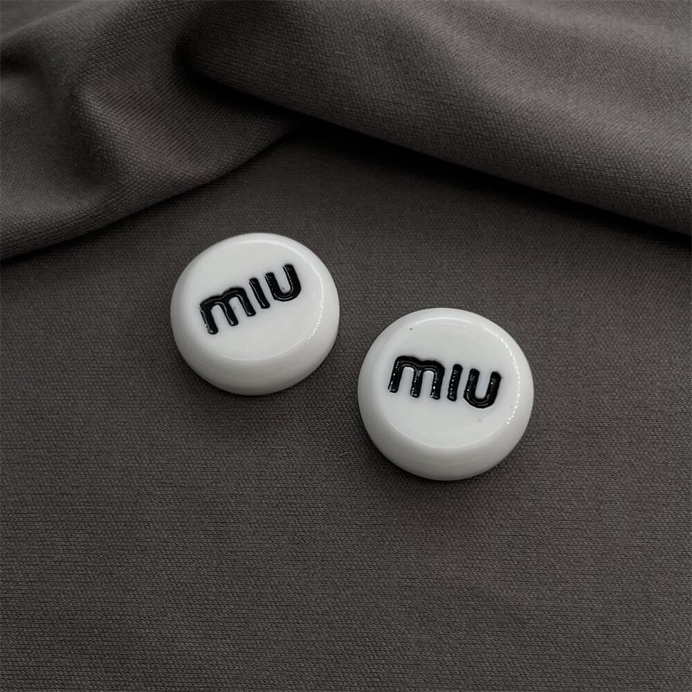 화이트 미우 라운드