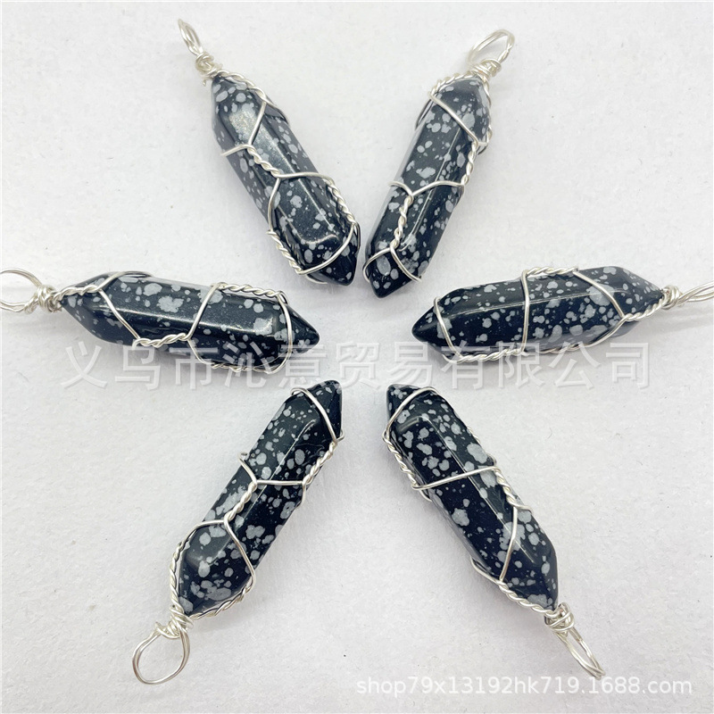 Comercio exterior caliente bobina hexagonal columna colgante collar de cristal natural hecho a mano de plata hilo bala joyería al por mayor