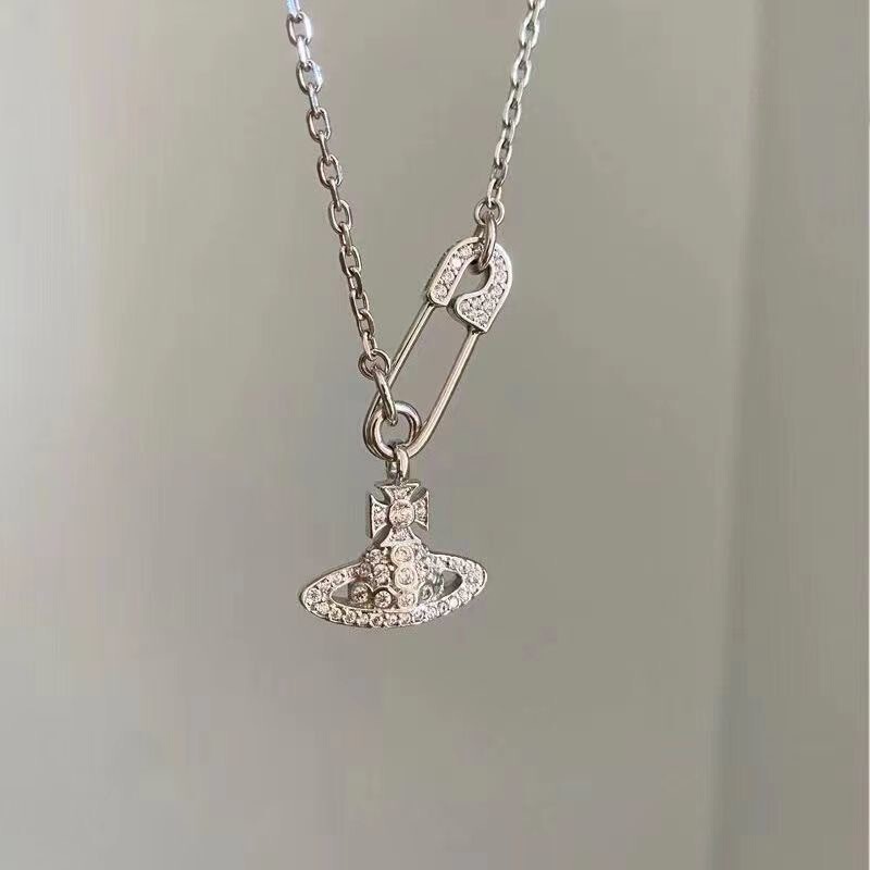 Queen Mother Vivian Full Diamond Pin Chain Saturn Necklace with Huge Shiny High Version Small Fragrant Style Necklace Necklace