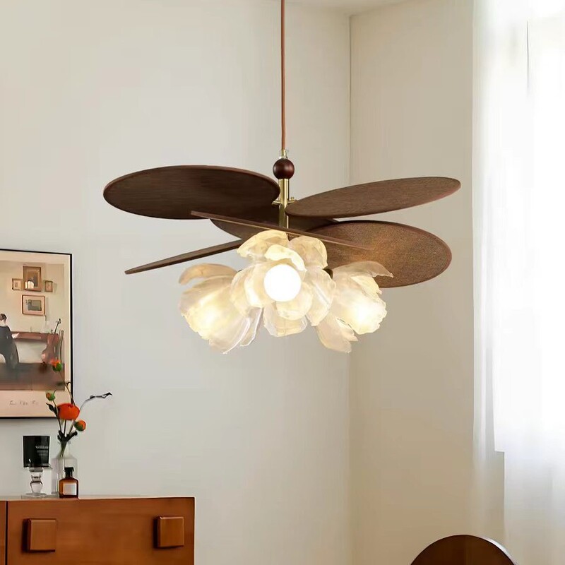 French-Style Light Luxury 2026 Vintage Petal Chandelier, Artistic Dining Room Lamp, Designer Raffia Rattan Dining Room Lighting French-Style Light Luxury 2026 Vintage Petal Chandelier, Artistic Dining Room Lamp, Designer Raffia Rattan Dining Room Lighting
