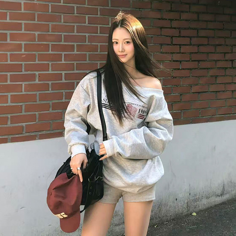 In-Stock 2026 Autumn New Design Loose Versatile Korean-Style Casual Letter-Print Sweatshirt for Women In-Stock 2026 Autumn New Design Loose Versatile Korean-Style Casual Letter-Print Sweatshirt for Women