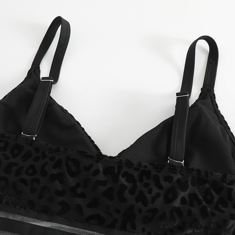 4AAF59B307E1318D3CB3DAF84E3DCD