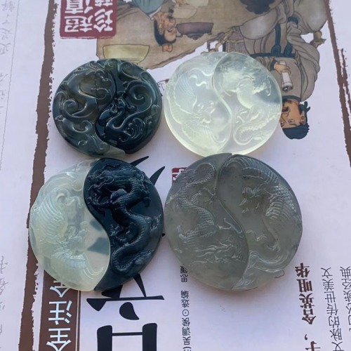 Natural jade dragon and phoenix pair pendant Xiuyu Bagua color black and white with dragon and phoenix pair pendant couple model