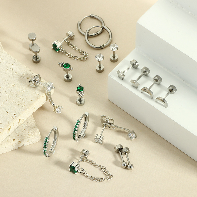 Gold Plated Green Zircon Star Ear Clip Earrings - Stainless Steel Fashion Jewelry detail image 7