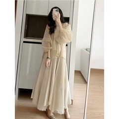 夏の女装はやや太っていて痩せています。