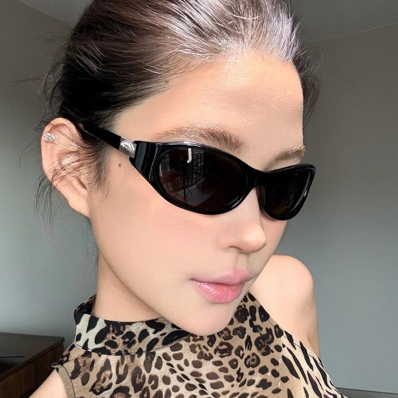 2026 New Oval-Shaped Old Money Style Cat-Eye Sunglasses for Women, High-End Retro Y2K Anti-Uv Sunglasses 2026 New Oval-Shaped Old Money Style Cat-Eye Sunglasses for Women, High-End Retro Y2K Anti-Uv Sunglasses