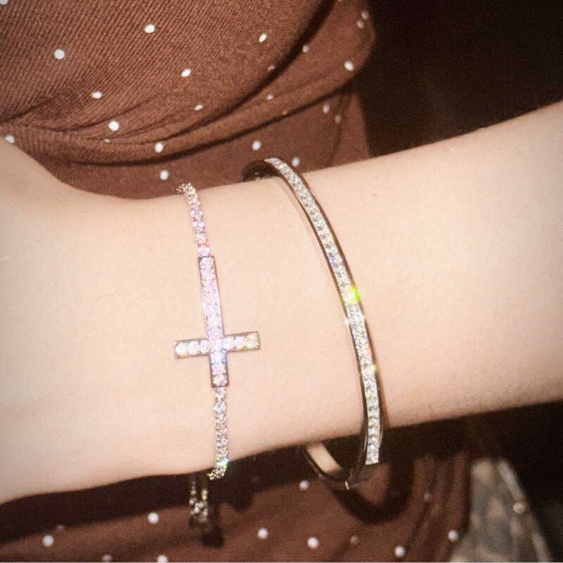Trendy Influencer-Style Full Diamond Cross Bracelet, Versatile Ins-Style Niche Design Jewelry