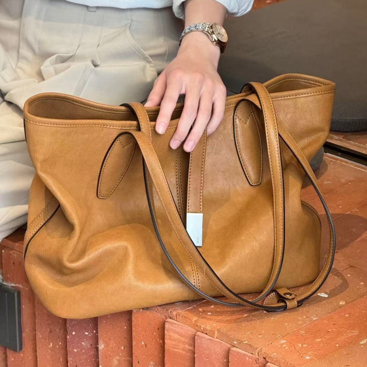 Qiuzhen Vegetable Tanned Cowhide Large Capacity Tote Bag For Women, Genuine Leather Casual Shoulder Bag, 2026 New Arrival