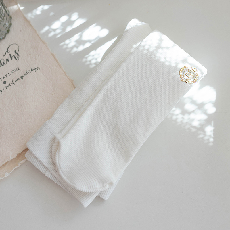 Calcetines Tiantai primavera y otoño pantimedias para niñas delgadas polainas para NIÑOS Calcetines insignia uniforme escolar rayas verticales delgadas pantalones de paso