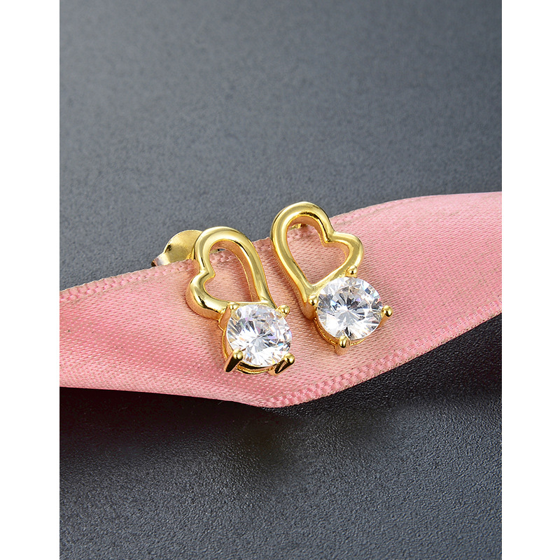 Diamante circón pendientes encantadores para las mujeres 925 plata esterlina nicho diseño temperamento transfronterizo pendientes melocotón corazón pendientes de plata