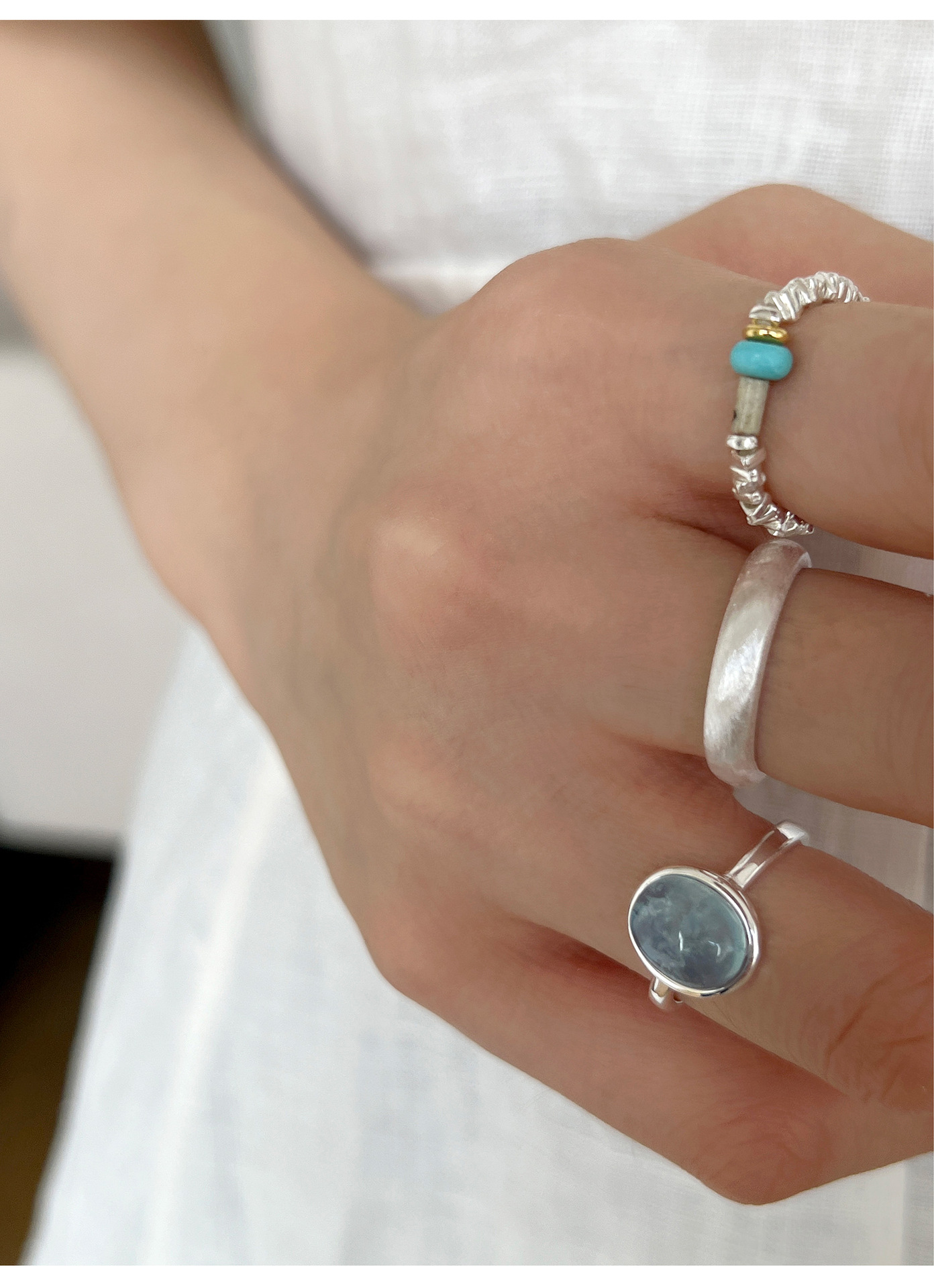 Aquamarine Gemstone And Brushed Silver Ring Set For Women_voghion.com