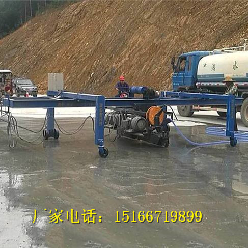 轨道运行自动桁架混凝土刻纹机悬挂式刻纹机定做各种尺寸两点一线