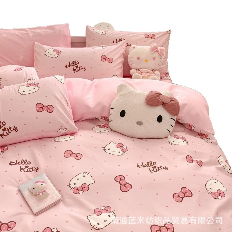 Набор простыней (Hello Kitty) 3–4 предмета, разные принты, размеры 150/180/200/120/150 см