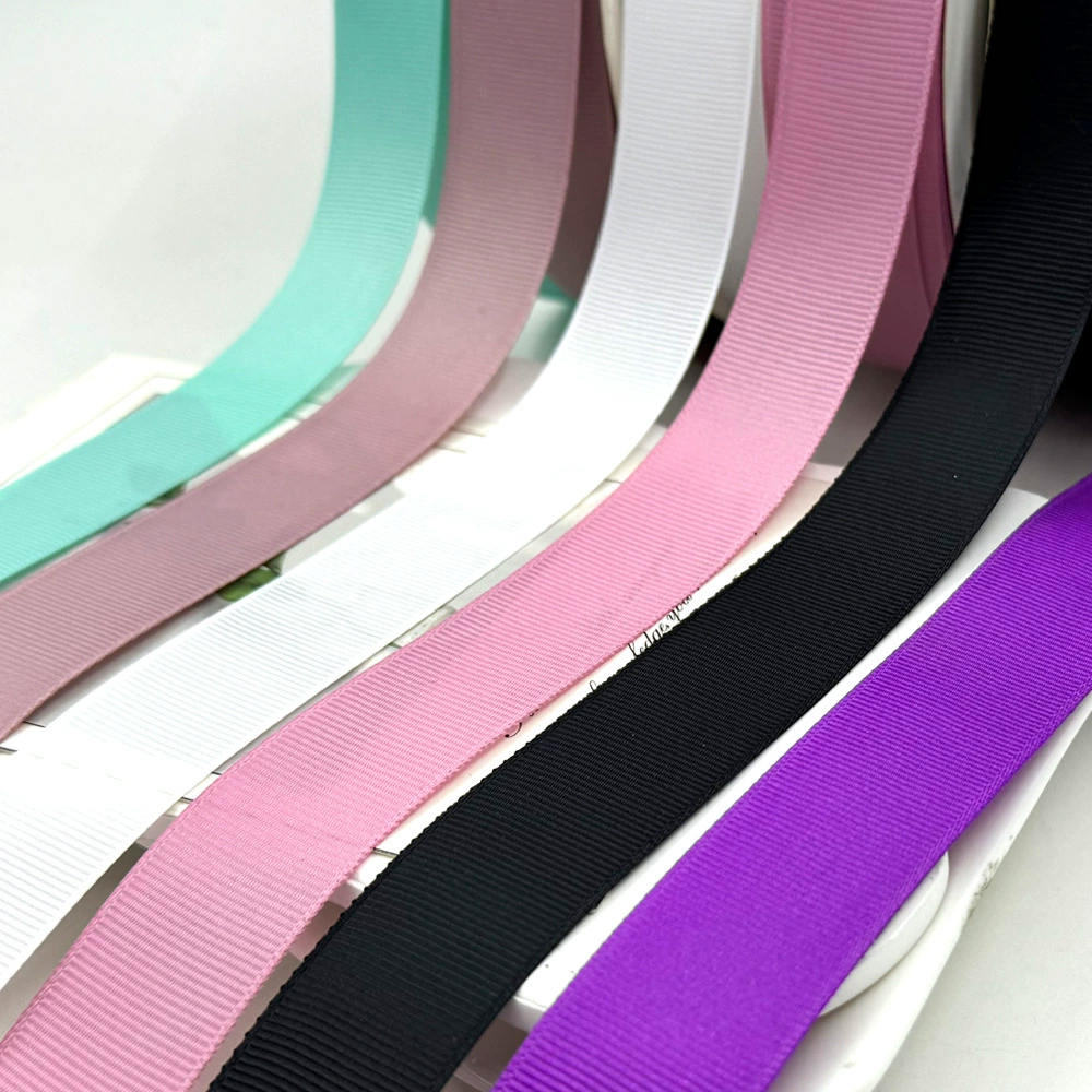 Оптом в наличии 2,5 см риббон для упаковки подарков, упаковочная лента с резьбой, можно резать и печатать по необходимости