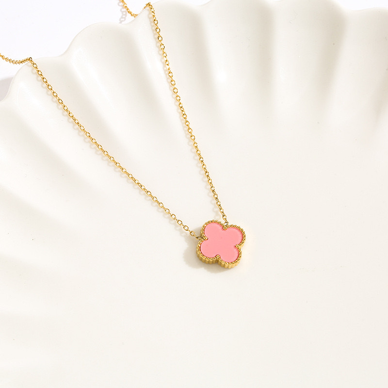 Celebridad de Internet nueva pulsera de trébol de cuatro hojas hembra Corea del Sur simple ins Cinco flores fritillary buena suerte trébol de cuatro hojas pulsera de acero de titanio cadena