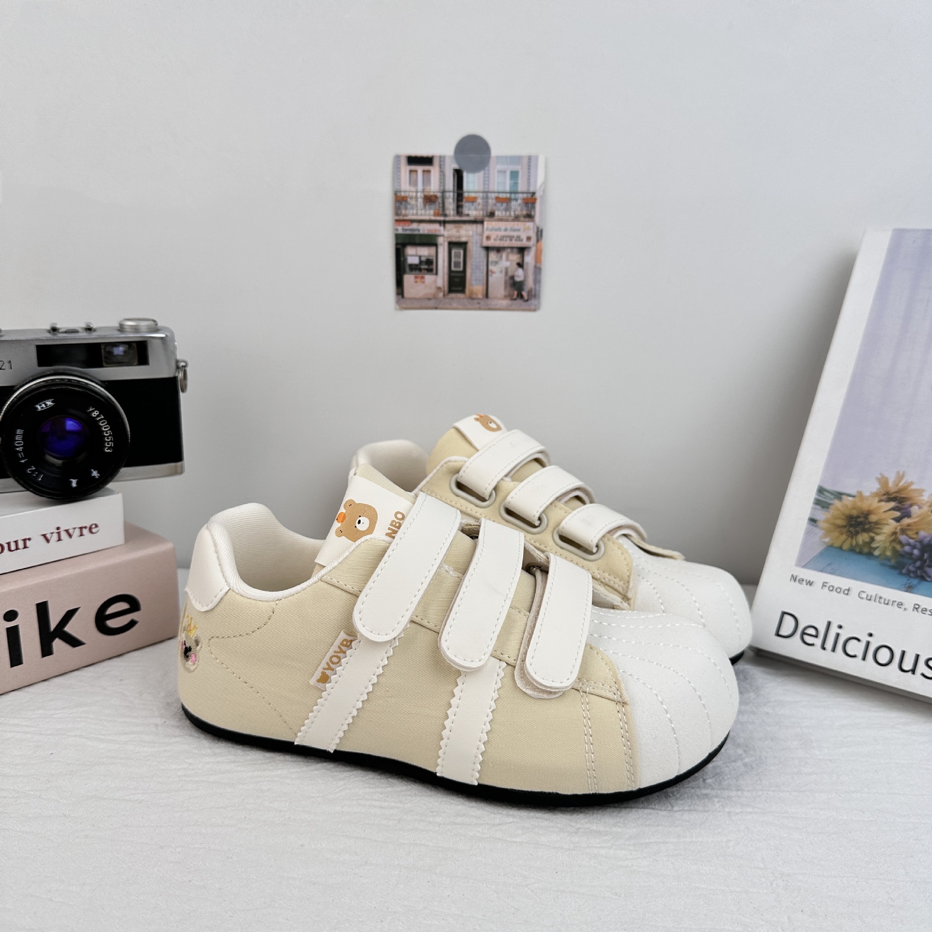 Farwave concha cabeza de dibujos animados zapatos de skate para mujeres 2025 nuevo verano velcro zapatos de moda zapatos bordados exquisitos zapatos planos