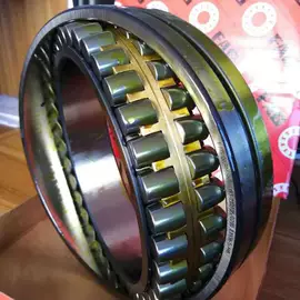 深沟球轴承;调心滚子轴承;圆柱滚子轴承