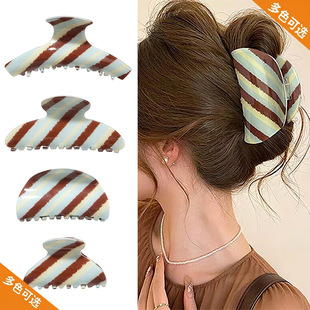 �羳�¿���{�ؗl�y�l�AŮ�߼��к��X��ץ�A�����l���~�A�^�