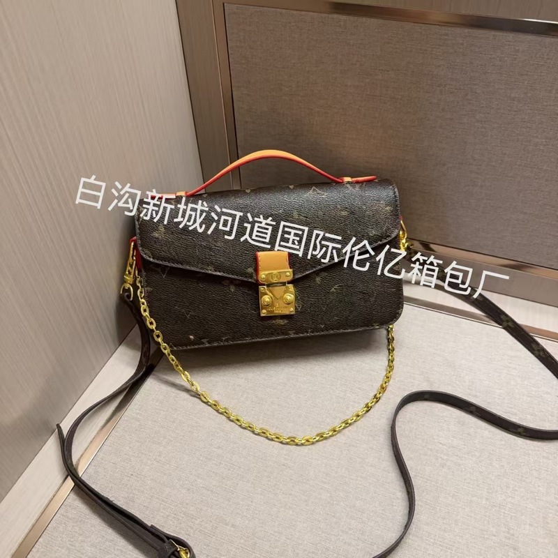 新しい女性のバッグメッセンジャーバッグ 2025 老眼新しい夏多用途レトロロックバックル女性のバッグ多用途ショルダークロスボディ|undefined