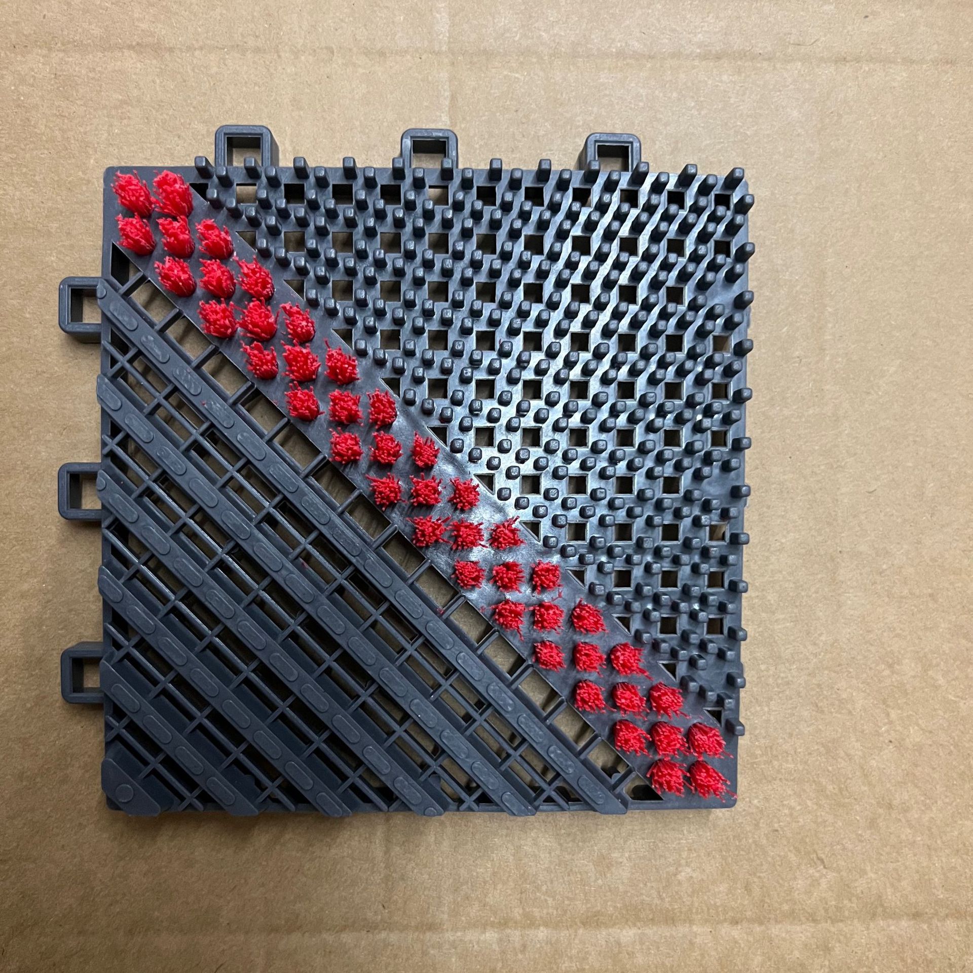 회색 바닥 빨강 브러시 [암호화 베스트 셀러]]