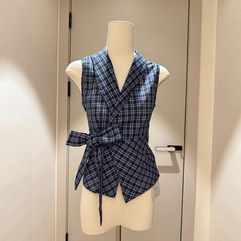 V-Neck Bow Tie Blue Plaid Shirt Vest for Women, New Summer Style, Mature and Stylish Outerwear Slim Fit Top