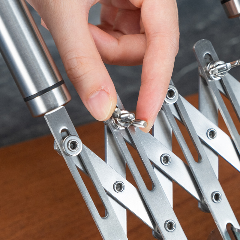 Mango de alambre negro Acero inoxidable Cuchillo de barras de masa de múltiples ruedas Cuchillo de rueda de pizza Cuchillo de merengue danés Cuchillo de cocina