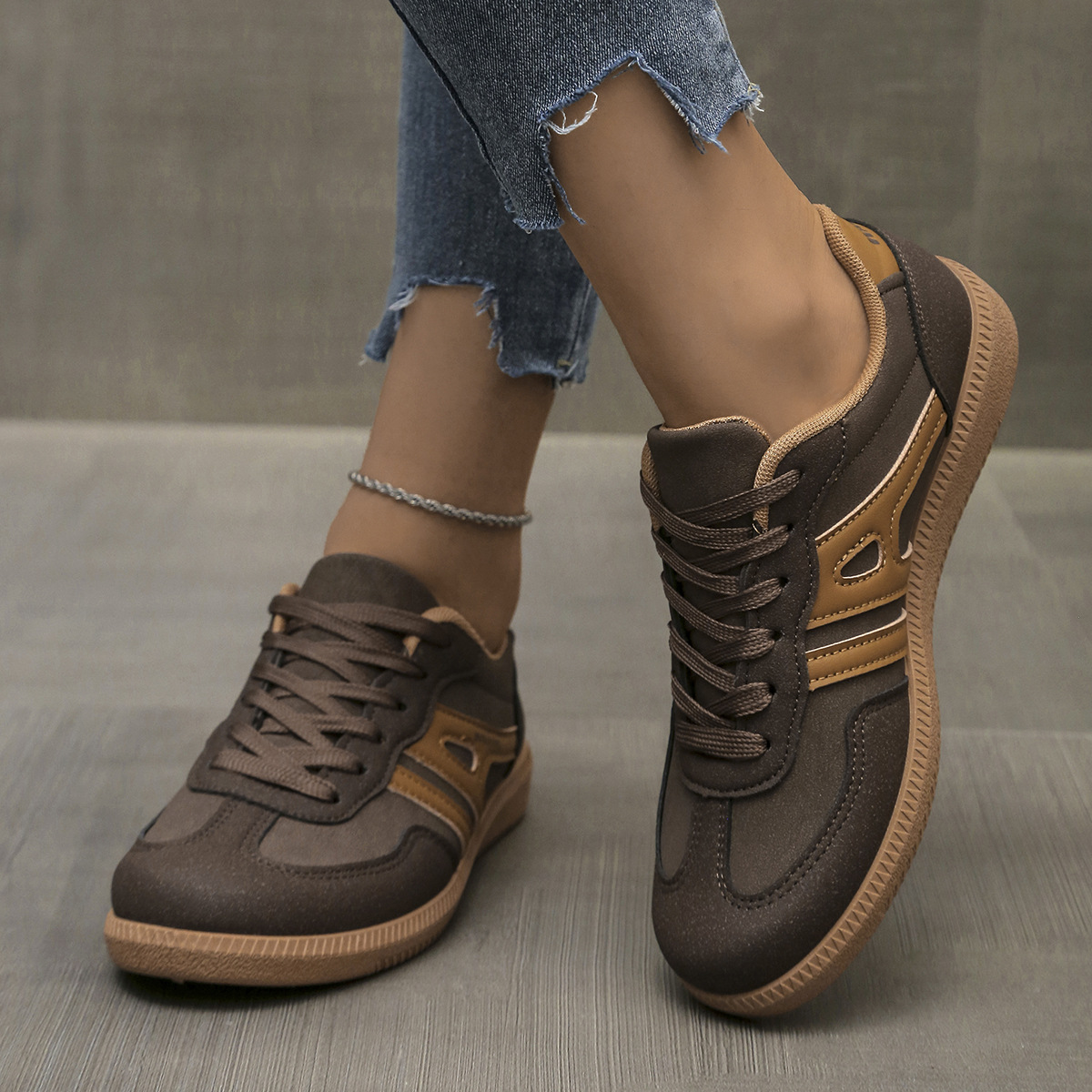 Foreign Trade sneaker Women's 2024 New Soft Bottom Breathable Single-layer Shoes Women's Flat Bottom Round Head Color-matching Shallow Mouth Shoes for Women