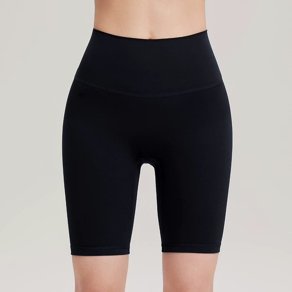 [No T-line Quarter Pants] Black