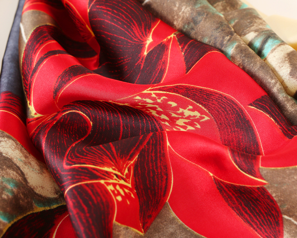 LS-04 金边红荷花 (2).JPG