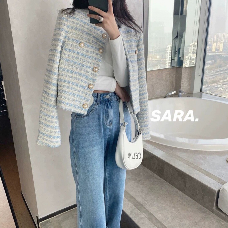 부드러운 로맨틱 스타일 밀크 블루 펄 버튼 샤넬 스타일 코트 여성의 봄과 가을 새로운 라운드 넥 긴 소매 짠 세트