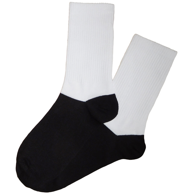 白色黑底袜