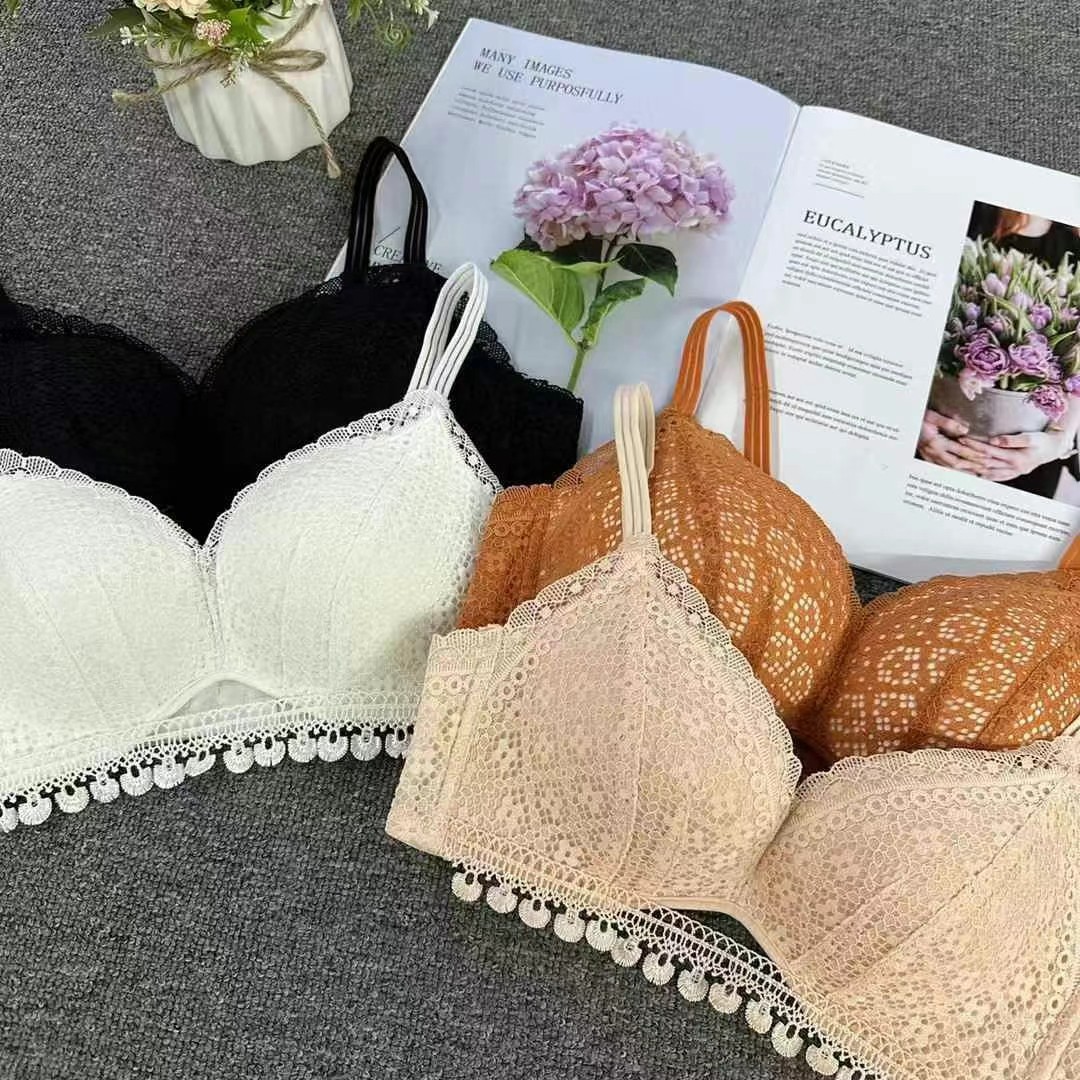 2026 encaje cómodo y sexy hueco sin anillo de acero ropa interior gruesa pecho pequeño ajustable tipo bra de pecho