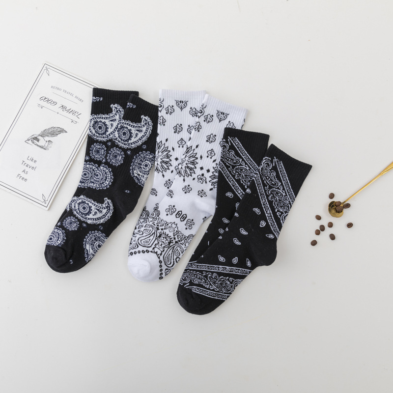 European and American Trendy Hip-Hop West Coast Trendy Socks Waist Flower and Fruit Ethnic Style Ins Sports Stockings for Men and Women Rap Cotton Socks