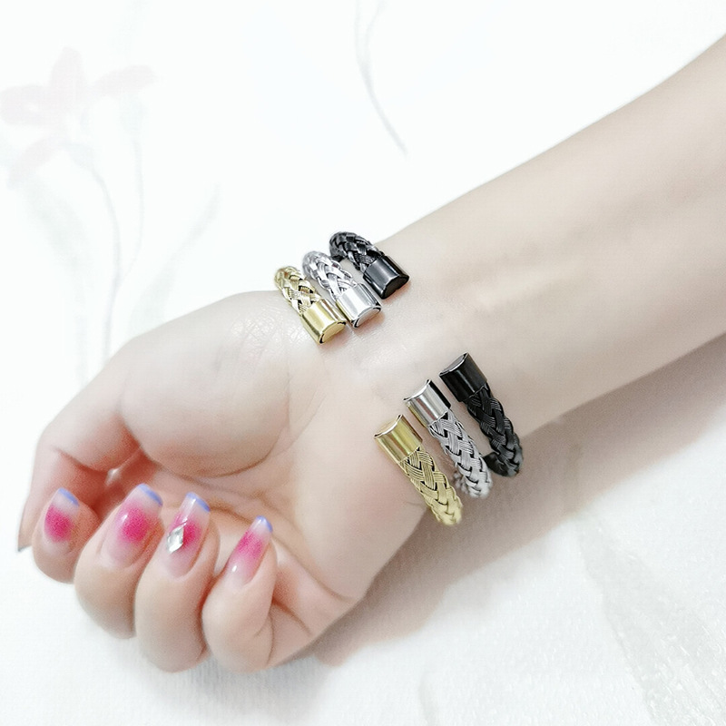 Simple Style Twist Stainless Steel Plating Unisex Cuff Bracelets display picture 2