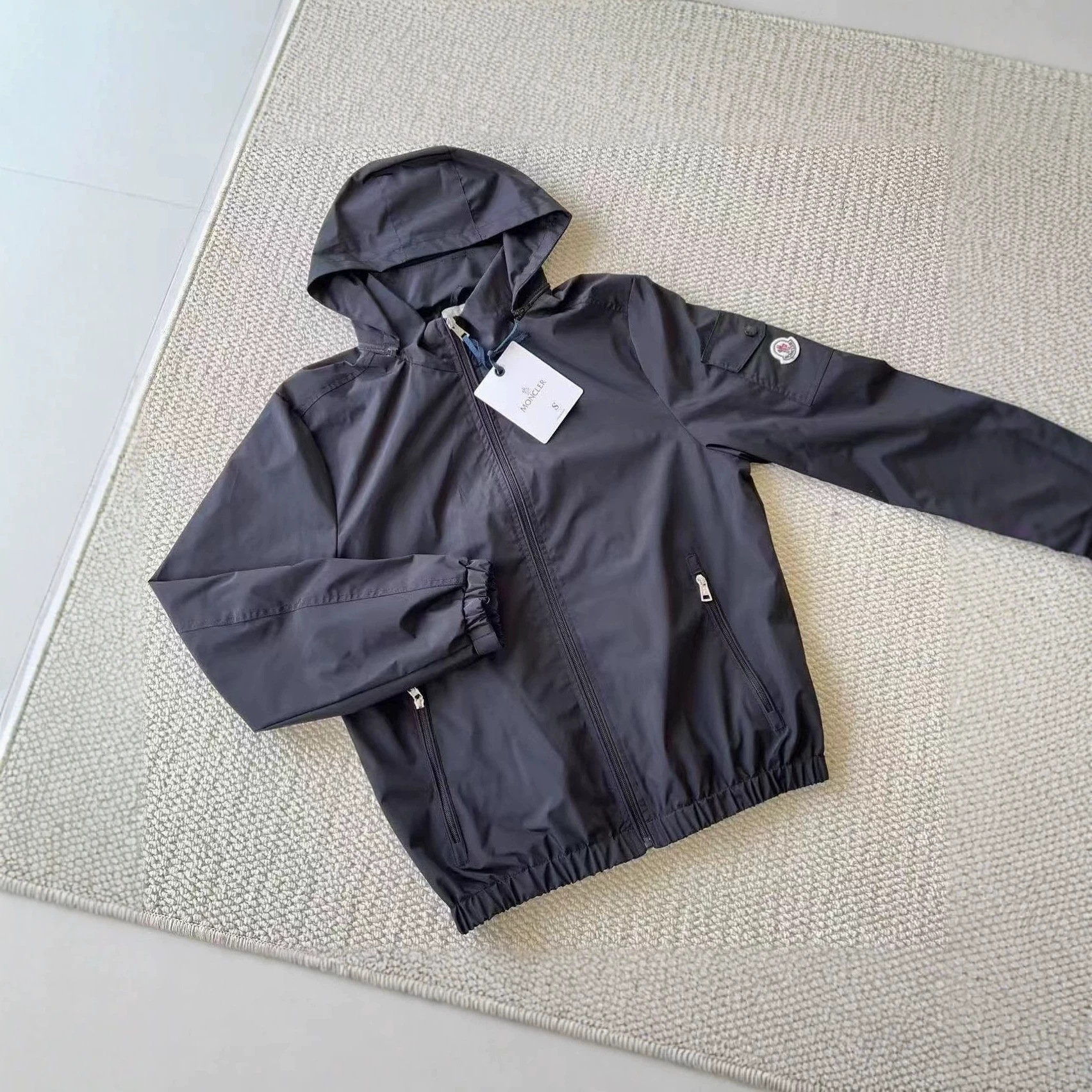 Mengjia's correct version of men's trench coat with hidden hood, hooded top, sports casual versatile jacket, unisex style