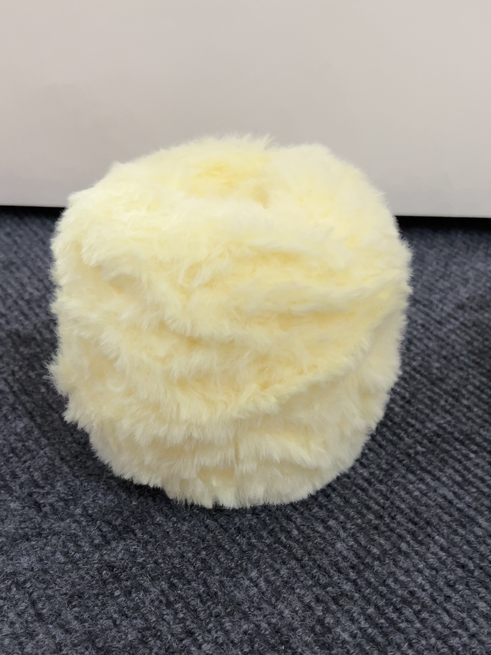 뜨거운 판매 병아리 노란색 100g 공