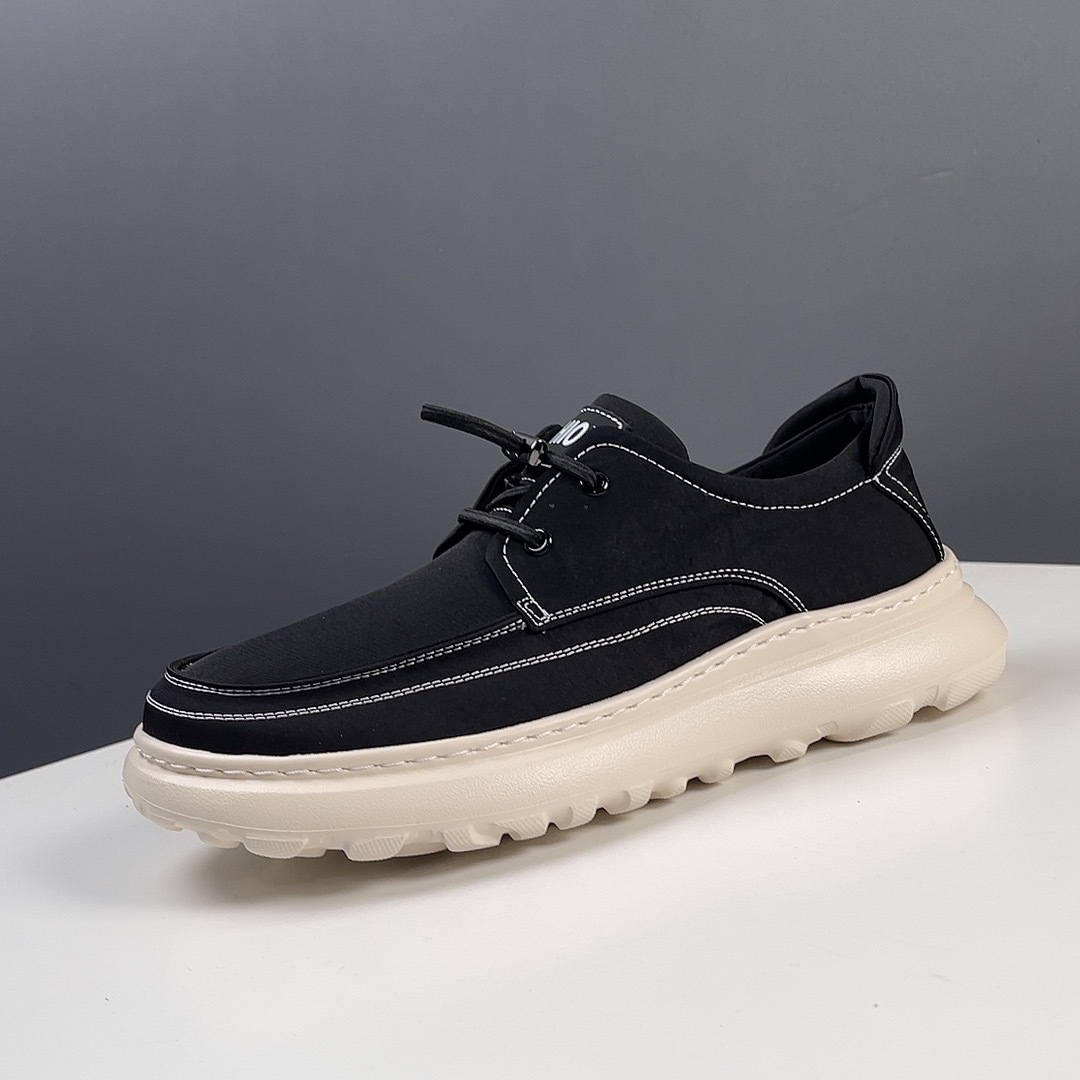 Spring and Summer New Ice Silk Breathable Cloth Shoes Men's Lace-up-free Lightweight Soft Sole Men's Shoes Lightweight Casual Easy-to-fit Shoes for Men