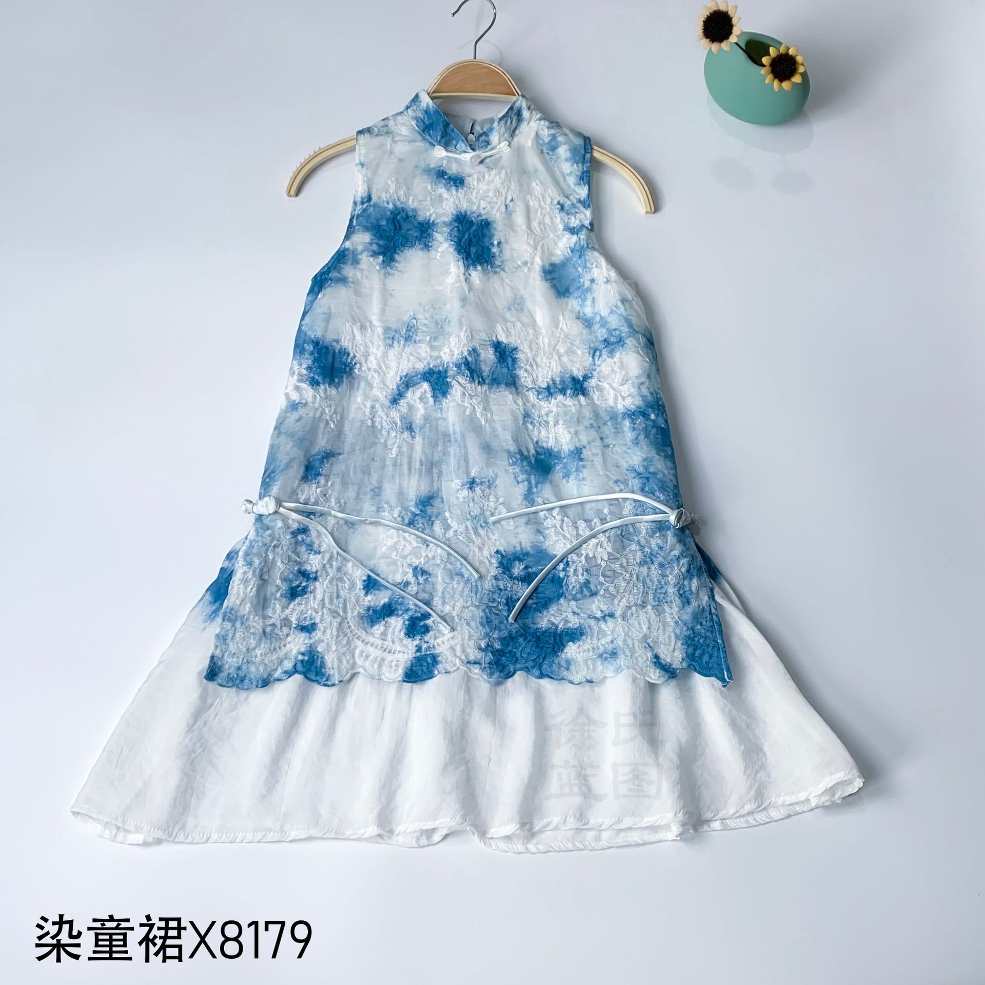 Dali Handmade Tie-Dye Summer Ethnic Style Girls' Dress Embroidered Blue Dyed Disc Button Sleeveless Cheongsam Style Children's Dress