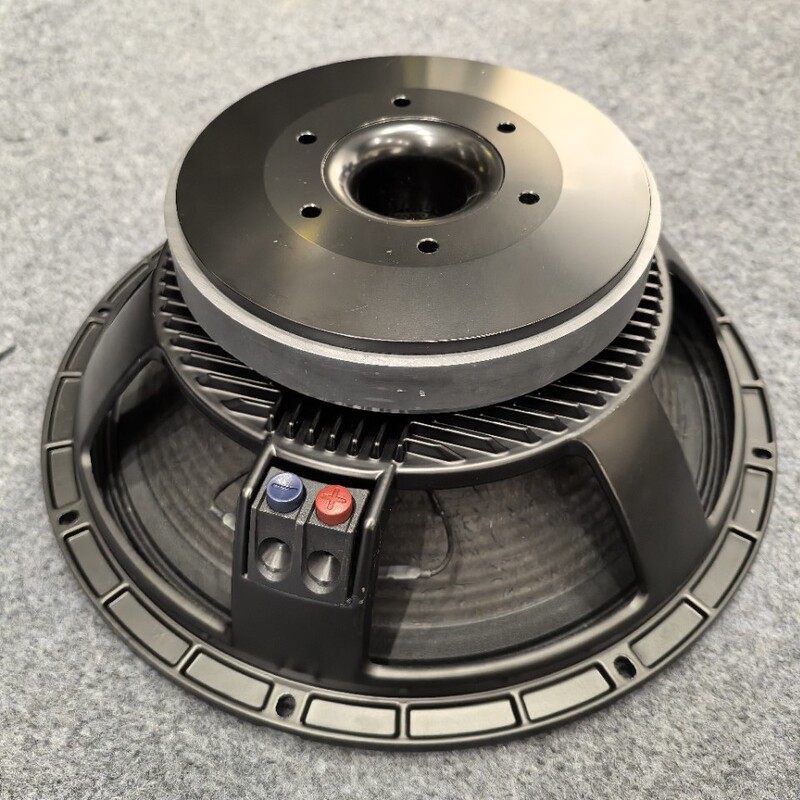 15 inch/18 inch woofer 220 magnetic 100 core bar KTV stage performance high power large magnetic steel woofer