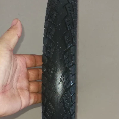 Elektrikli avtomobil şinləri Solid Inflatable-Free Elastic