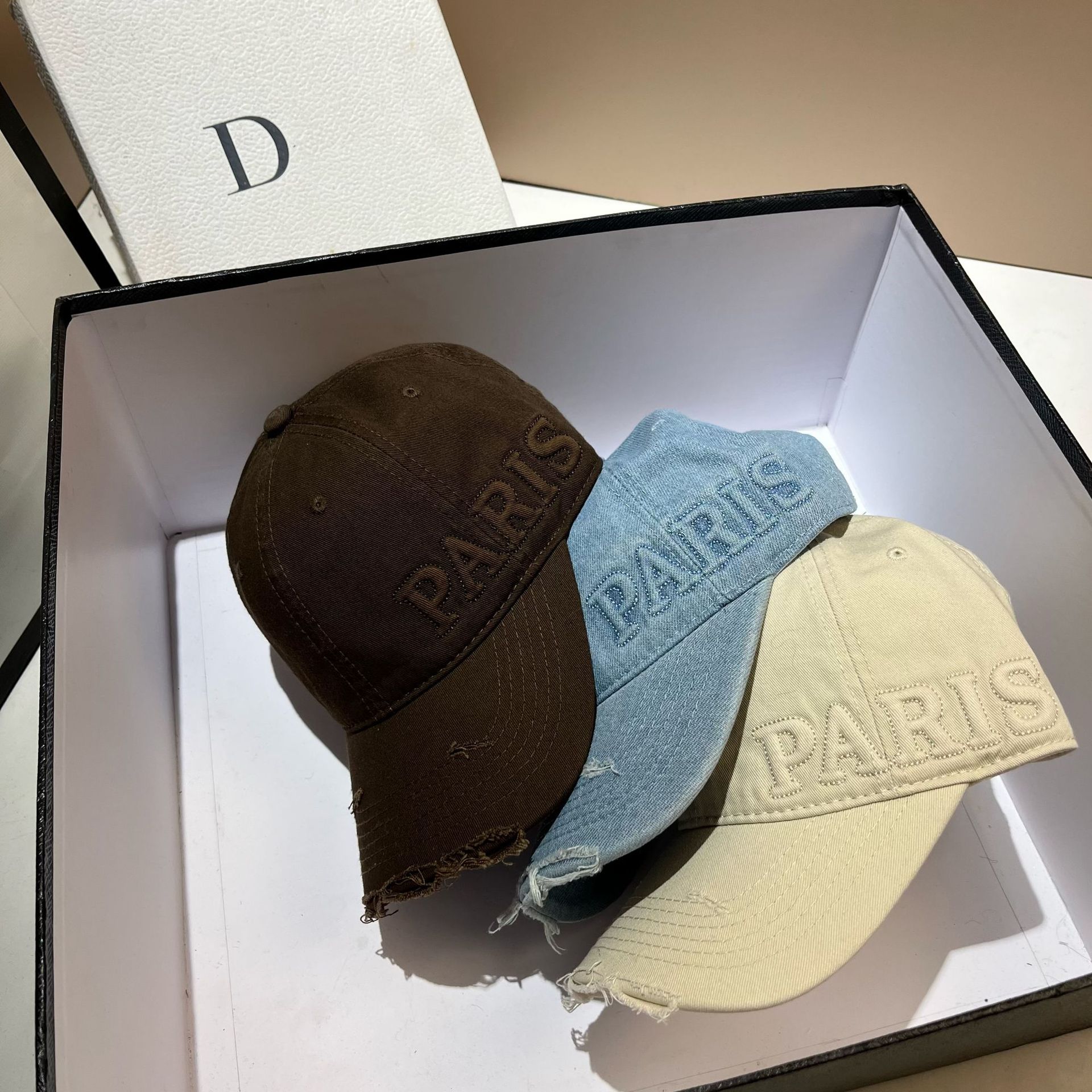 American three-dimensional letter P cotton baseball for spring summer, new style holes, washed with water, soft top and_voghion.com