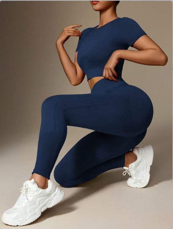 Casual Sport Style Solid Color Chemical Fiber Blending Round Neck Tracksuit Vest leggings Capri-Leggings display picture 9